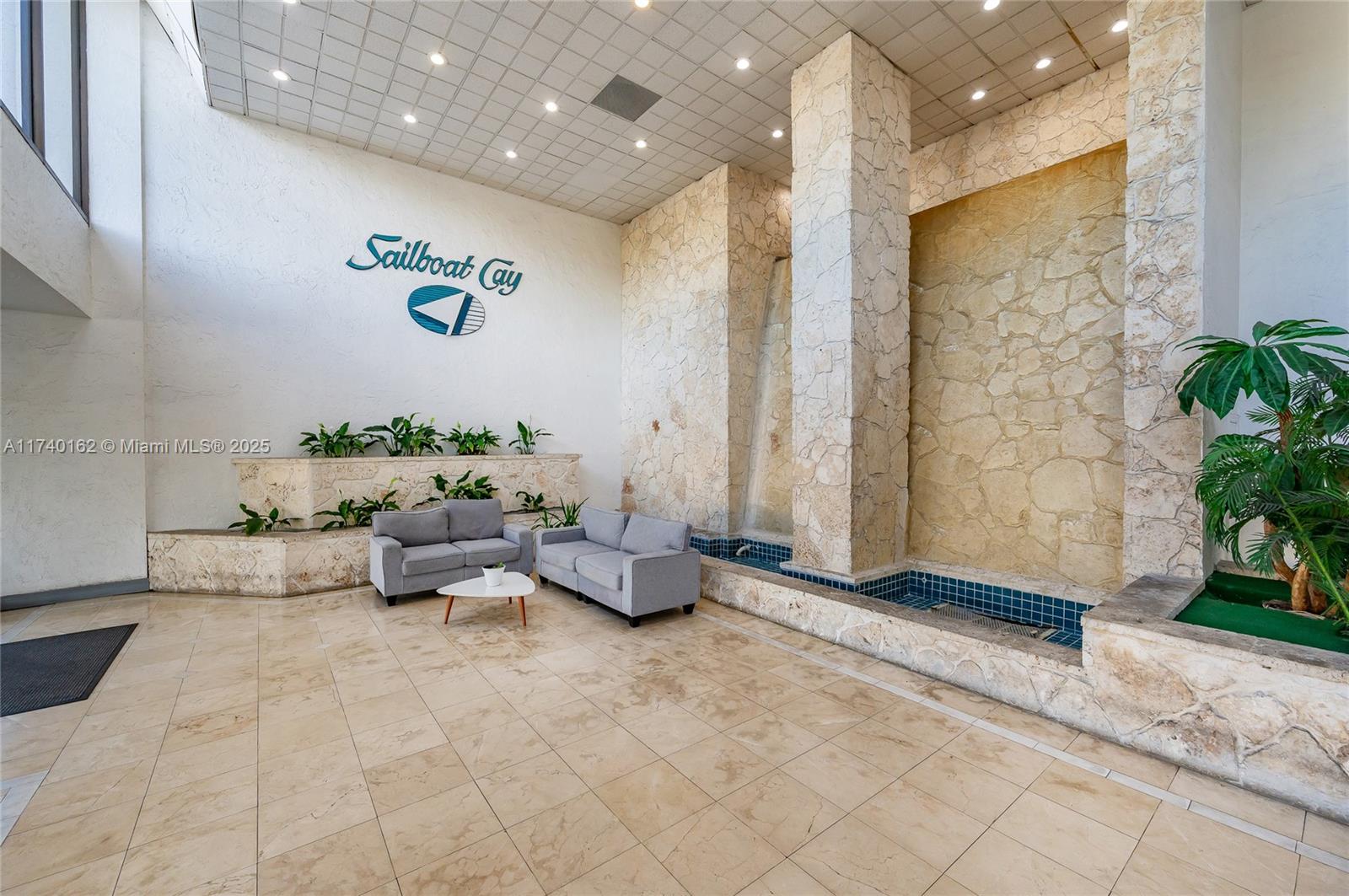 13499 Biscayne Blvd 807 Property Photo 3