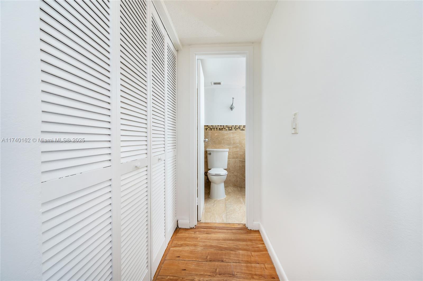 13499 Biscayne Blvd 807 Property Photo 19