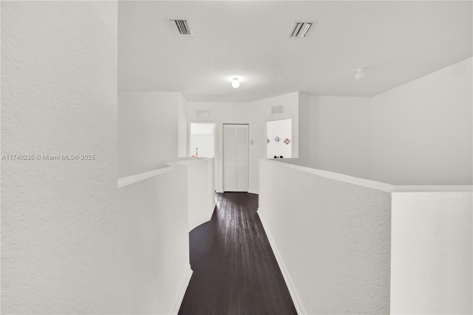 2425 Se 19th St . Property Photo 21