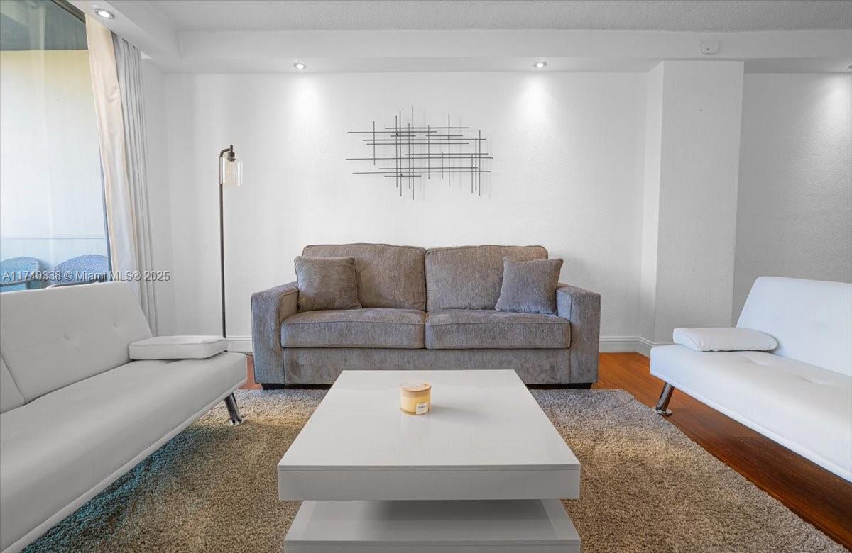 4001 S Ocean Dr 4e Property Photo 8