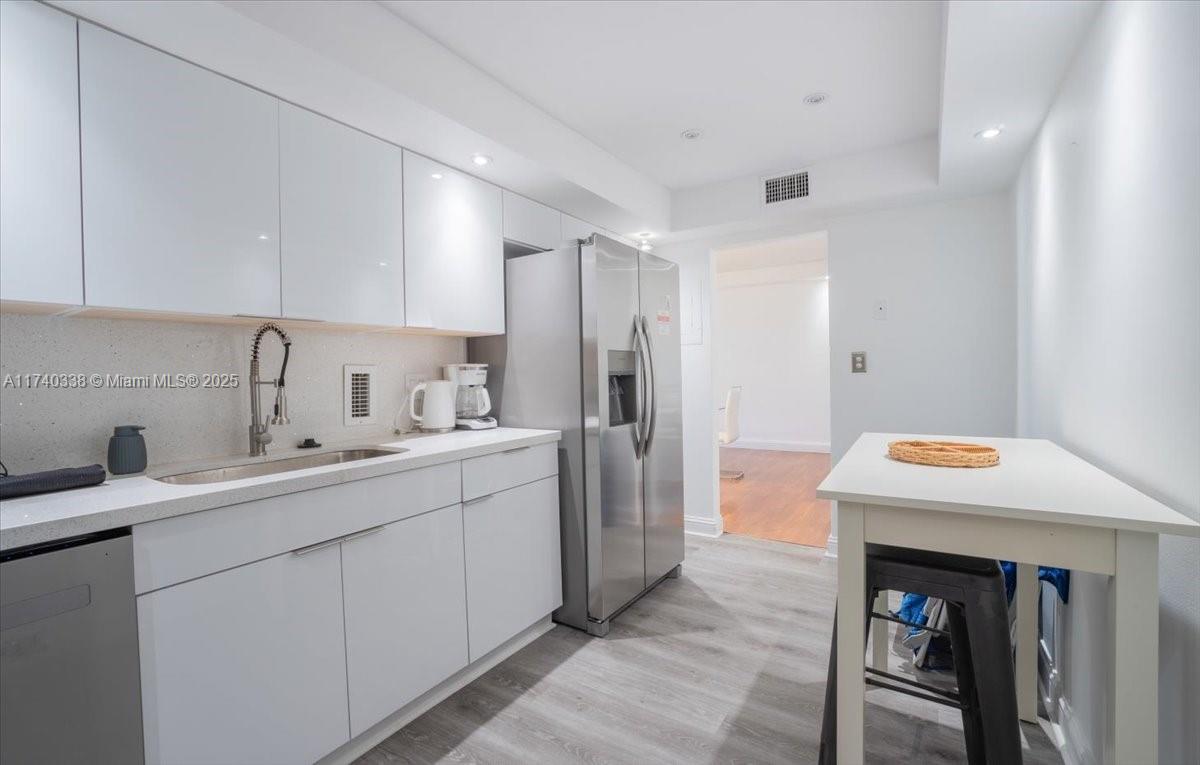4001 S Ocean Dr 4e Property Photo 12