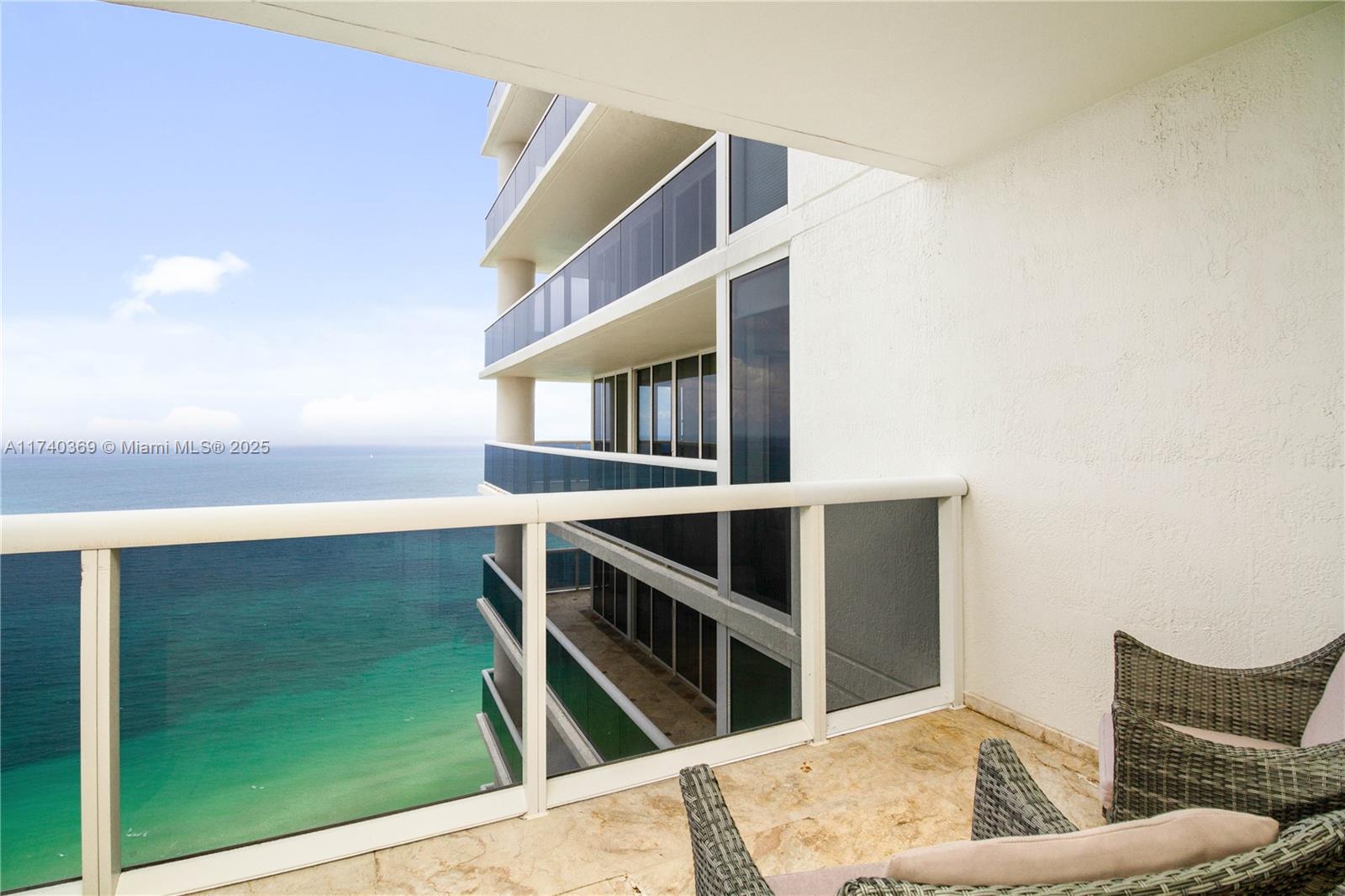 1850 S Ocean Dr 4110 Property Photo 8