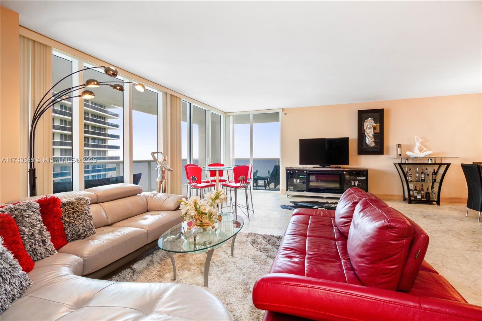 1850 S Ocean Dr 4110 Property Photo 15