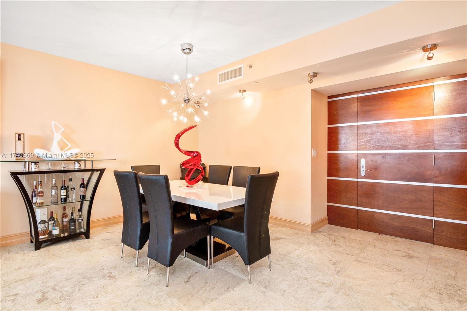 1850 S Ocean Dr 4110 Property Photo 16