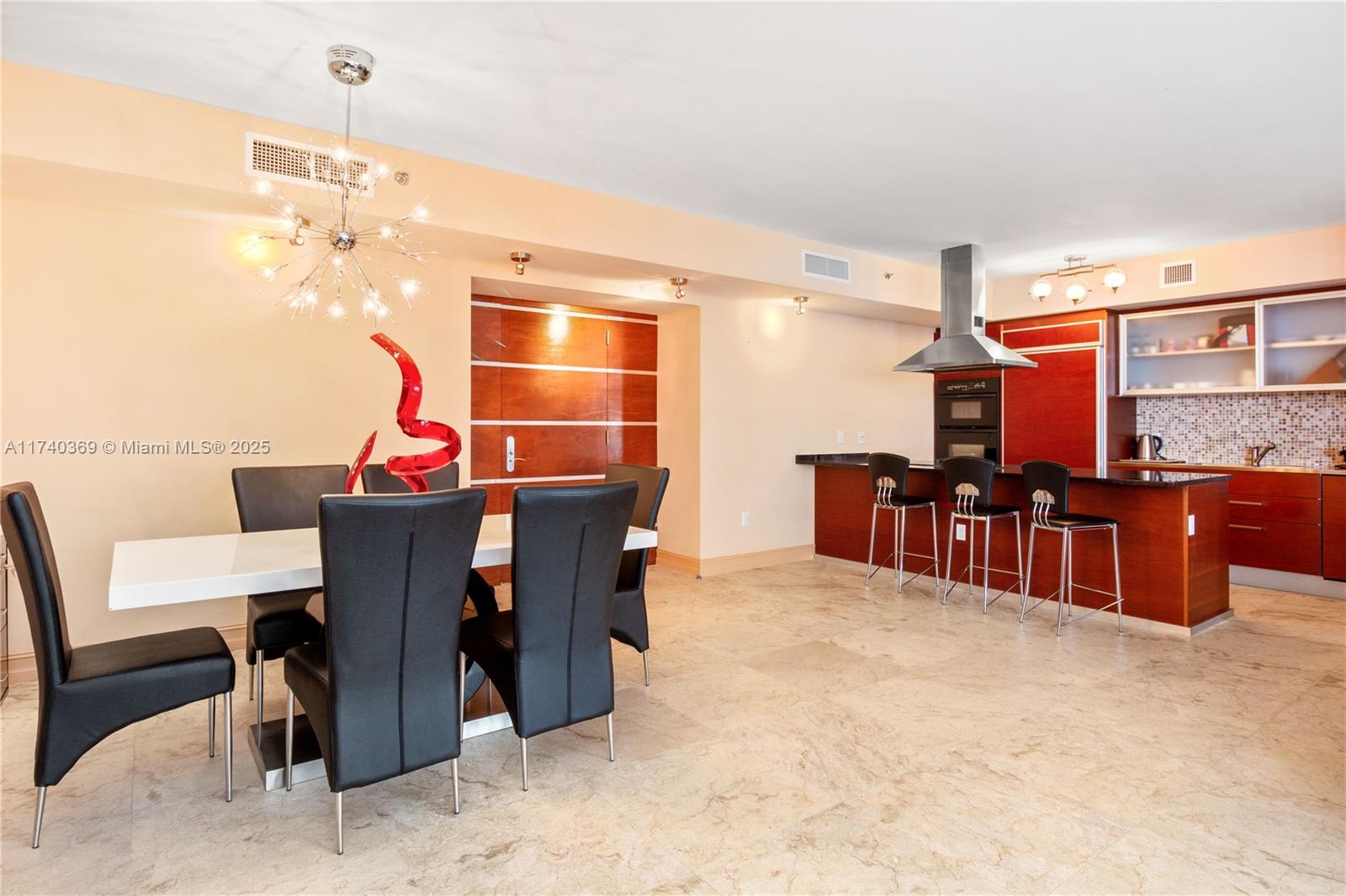 1850 S Ocean Dr 4110 Property Photo 17