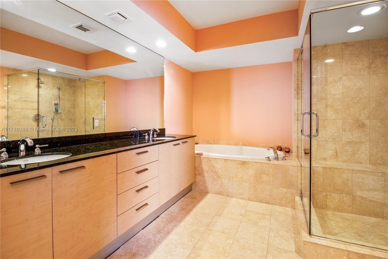 1850 S Ocean Dr 4110 Property Photo 24