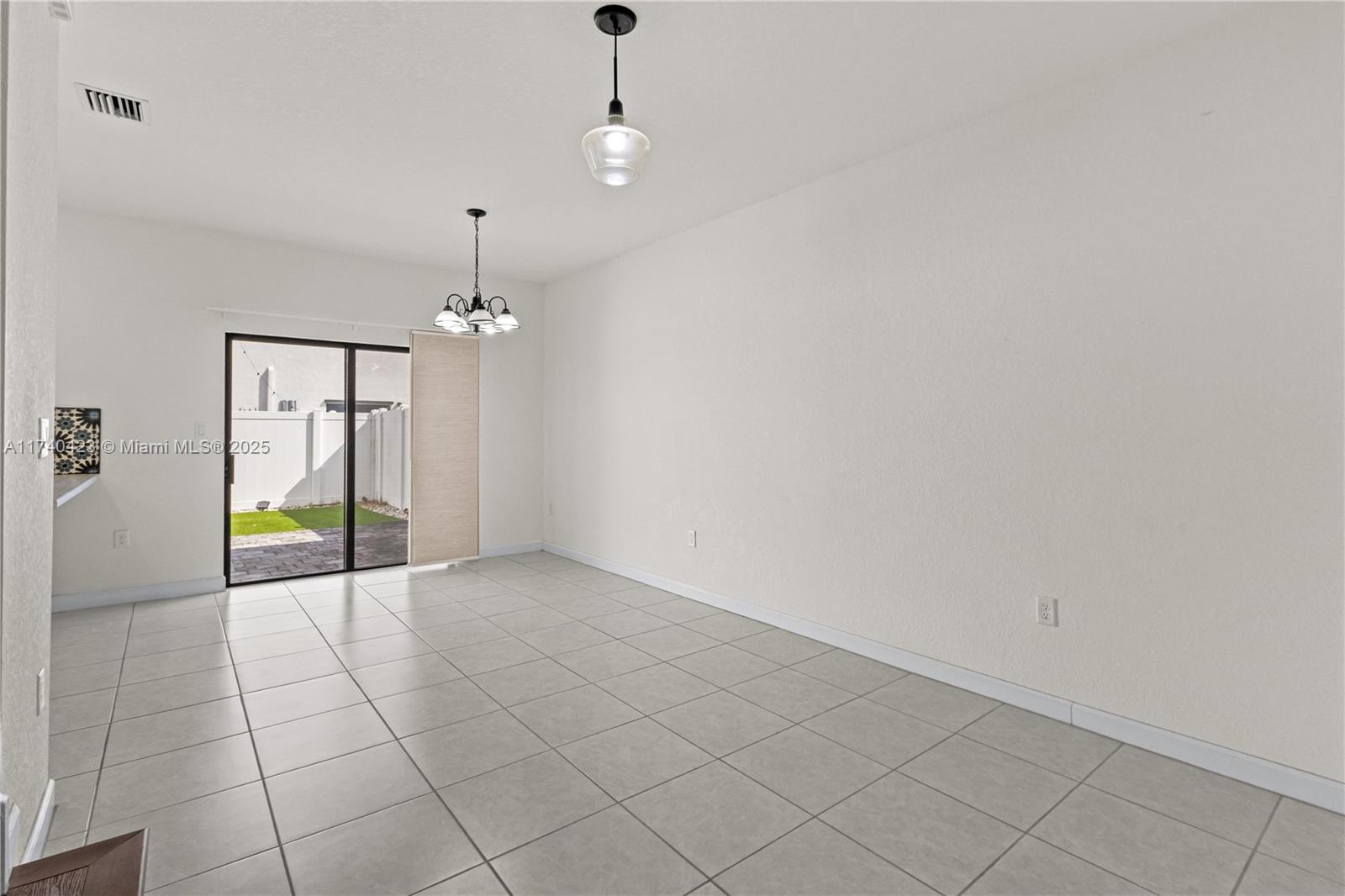 10611 W 33rd Ct 10611 Property Photo 10