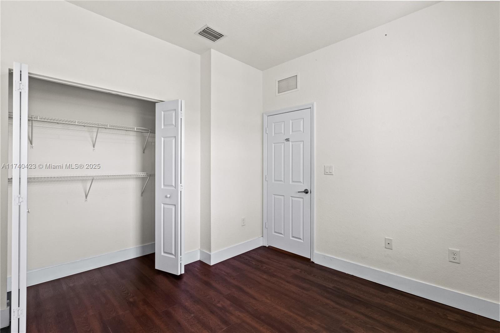 10611 W 33rd Ct 10611 Property Photo 25