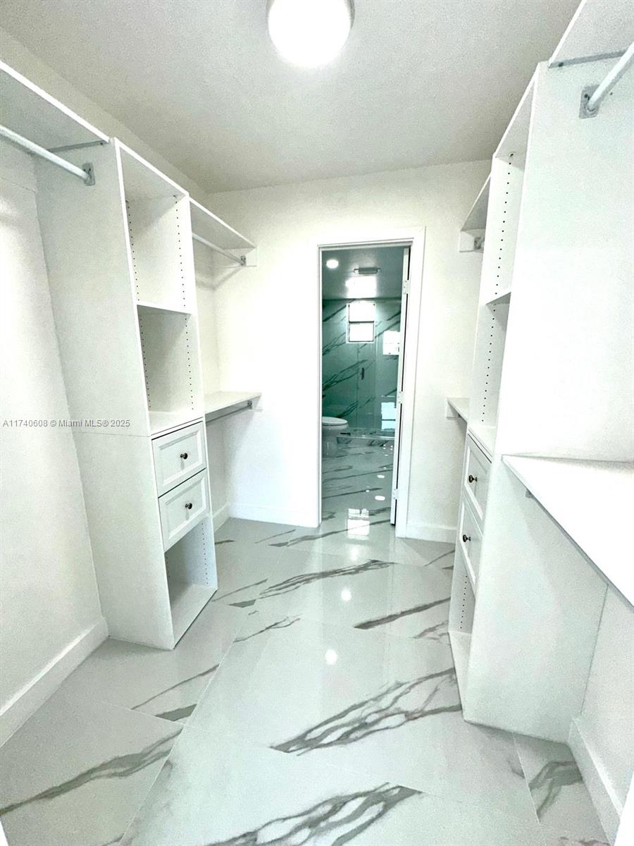 9375 Fontainebleau Blvd L111 Property Photo 9