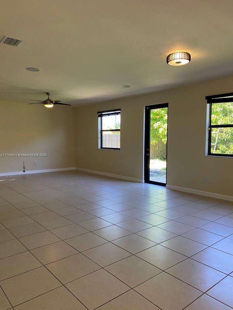 3609 Se 1 Street Property Photo 8