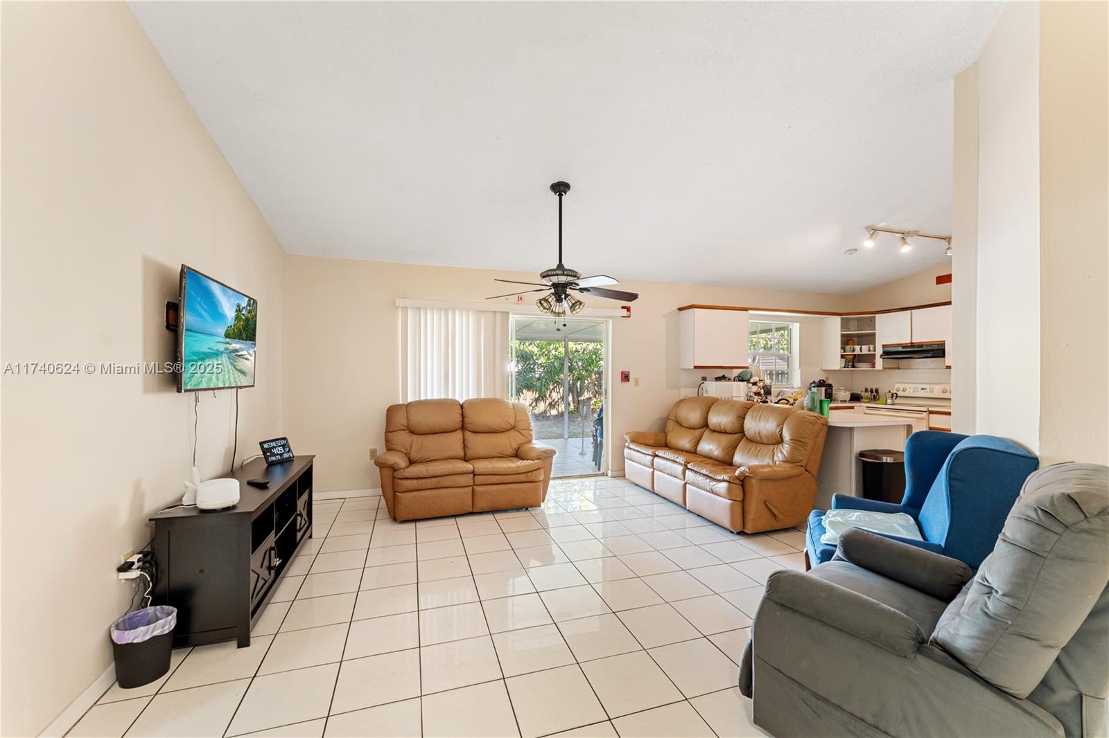 14213 Sw 100th Ln Property Photo 15
