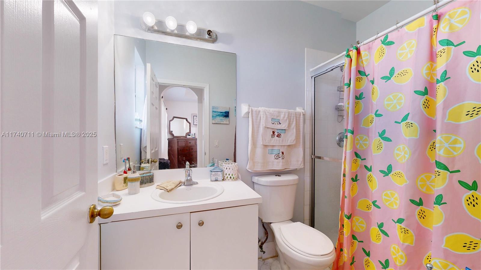 1555 Ne 33rd Rd 102-2 Property Photo 16