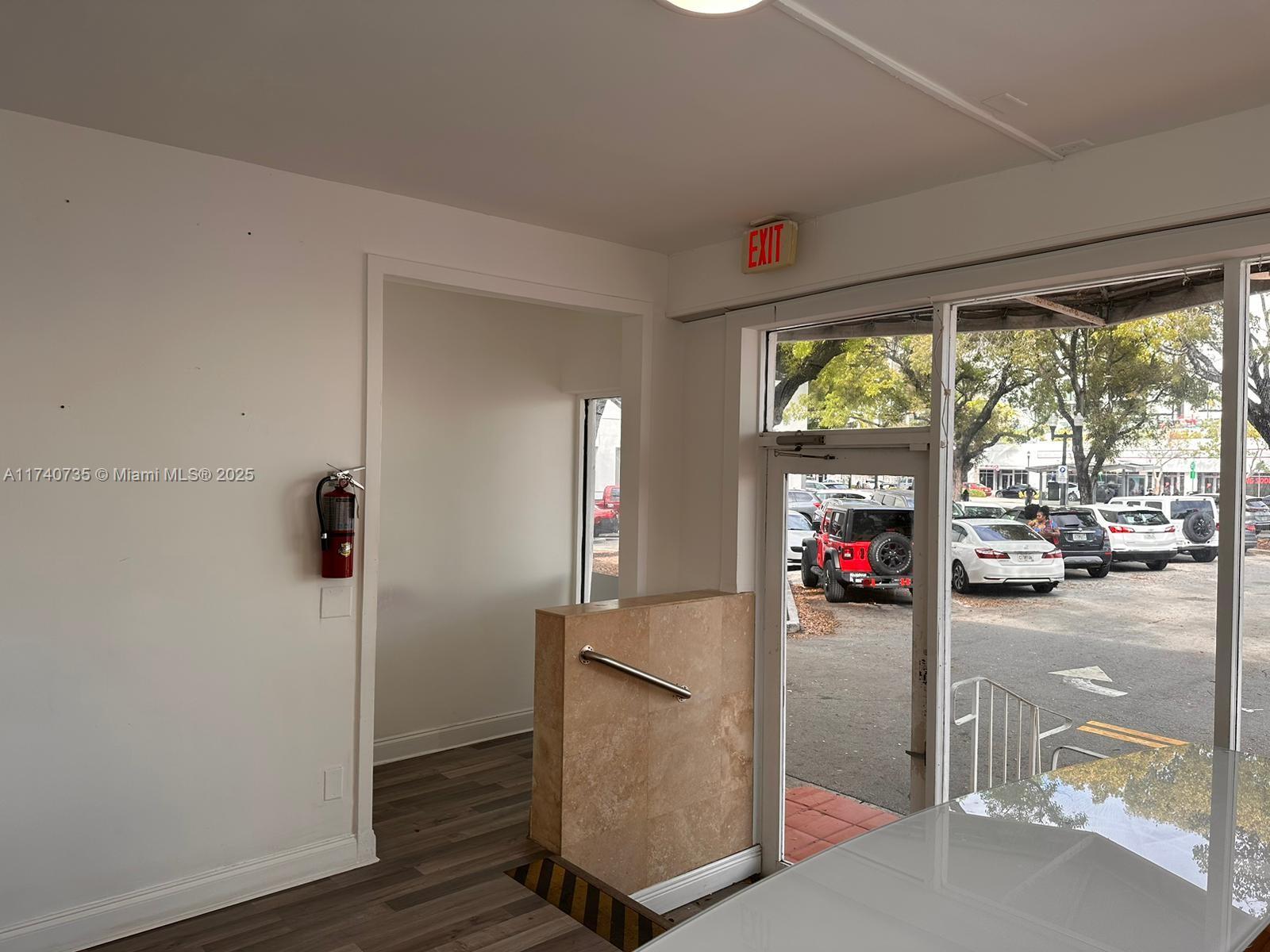 901 Pennsylvania Ave Property Photo 18