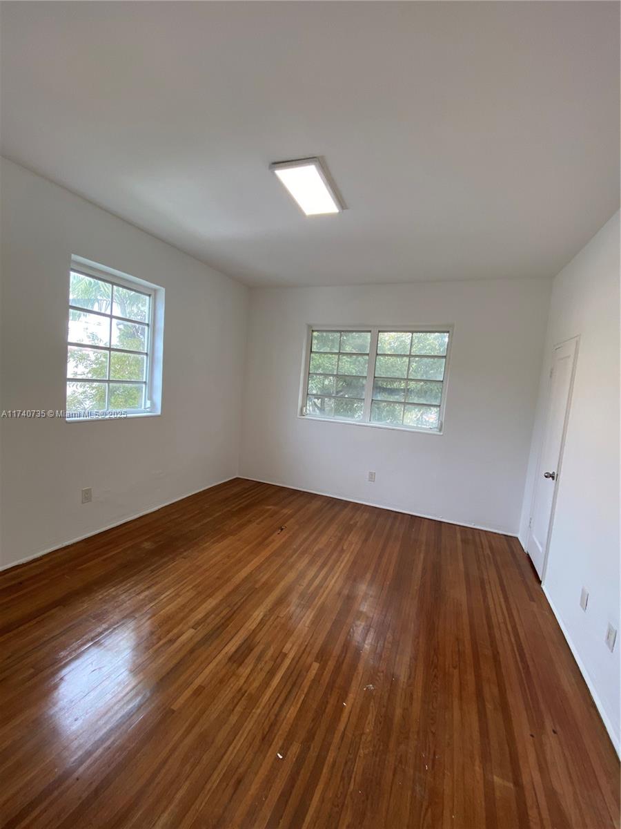 901 Pennsylvania Ave Property Photo 34