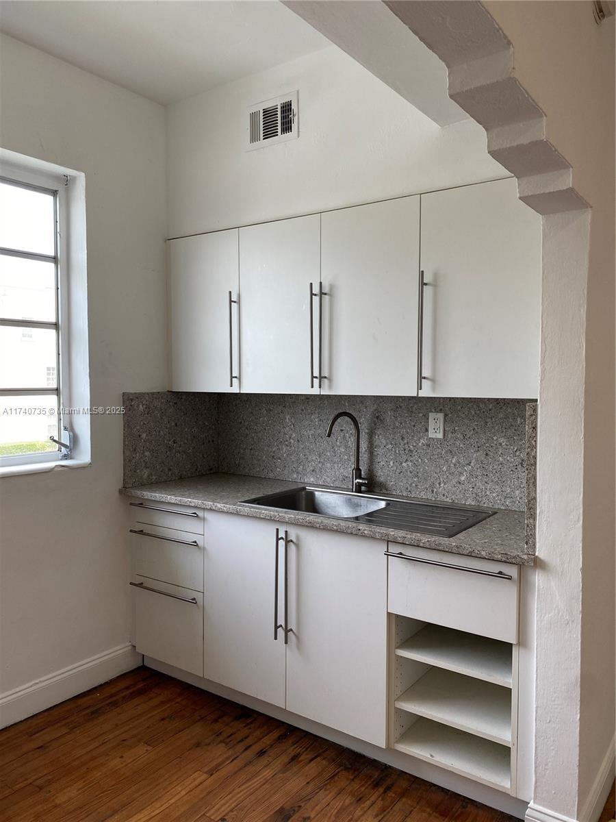 901 Pennsylvania Ave Property Photo 39