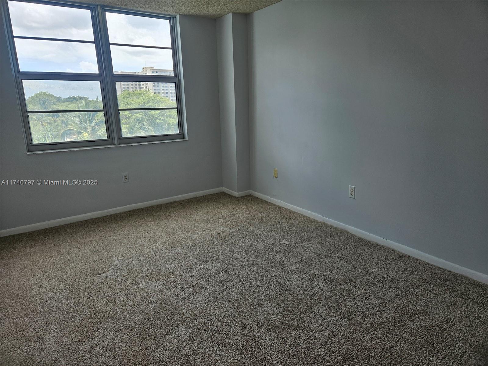 2801 Ne 183rd St 517w Property Photo 31