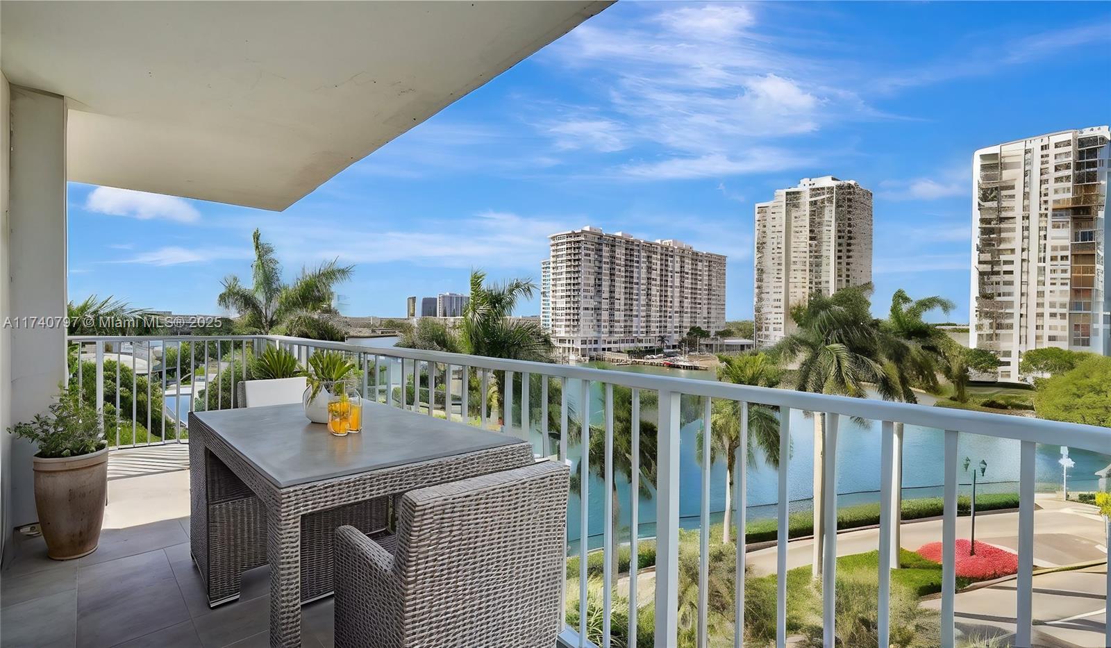 2801 Ne 183rd St 517w Property Photo 44