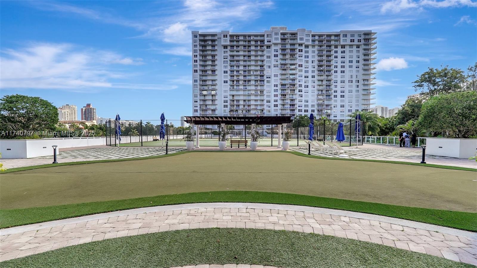 2801 Ne 183rd St 517w Property Photo 57