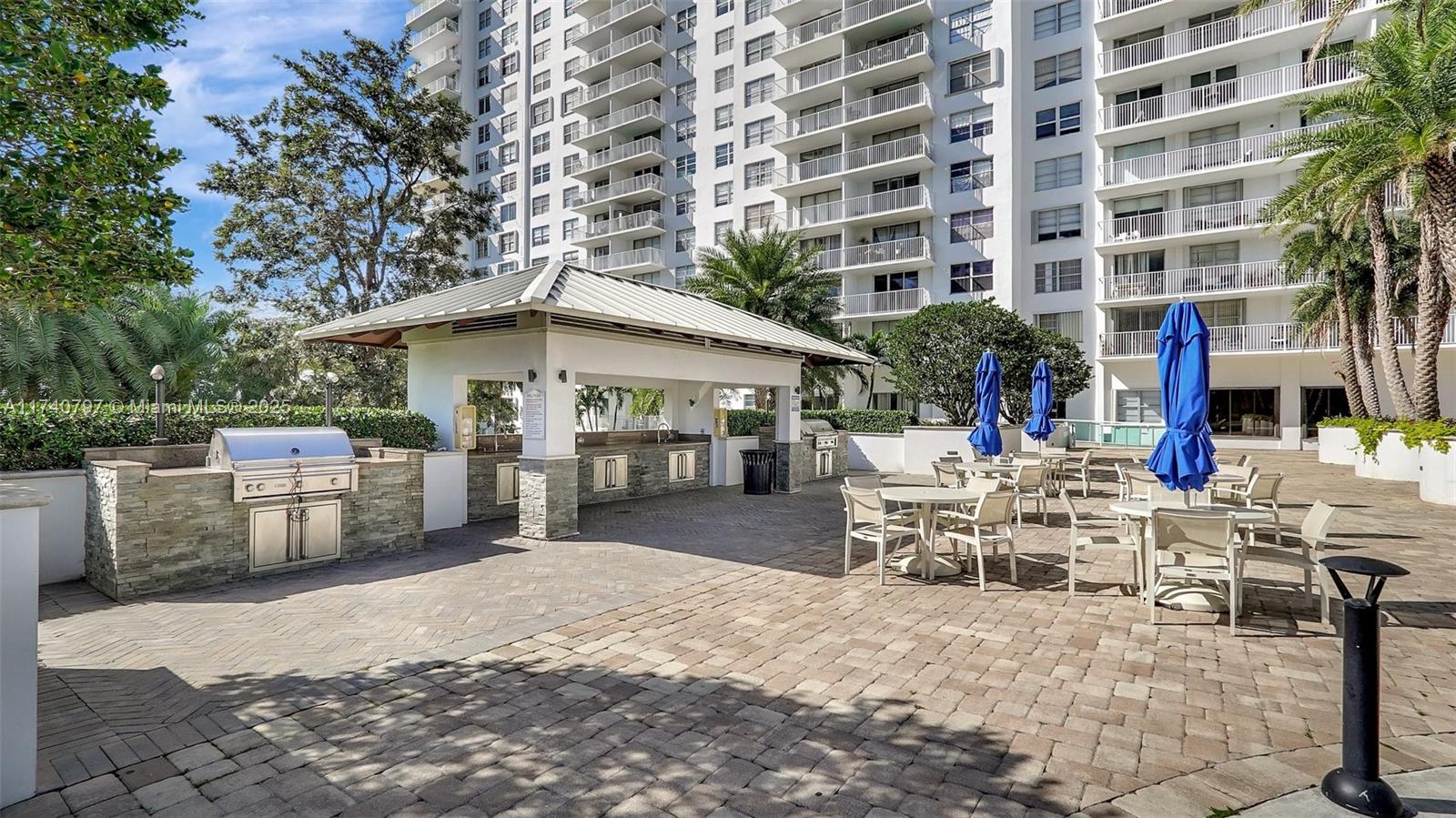 2801 Ne 183rd St 517w Property Photo 59