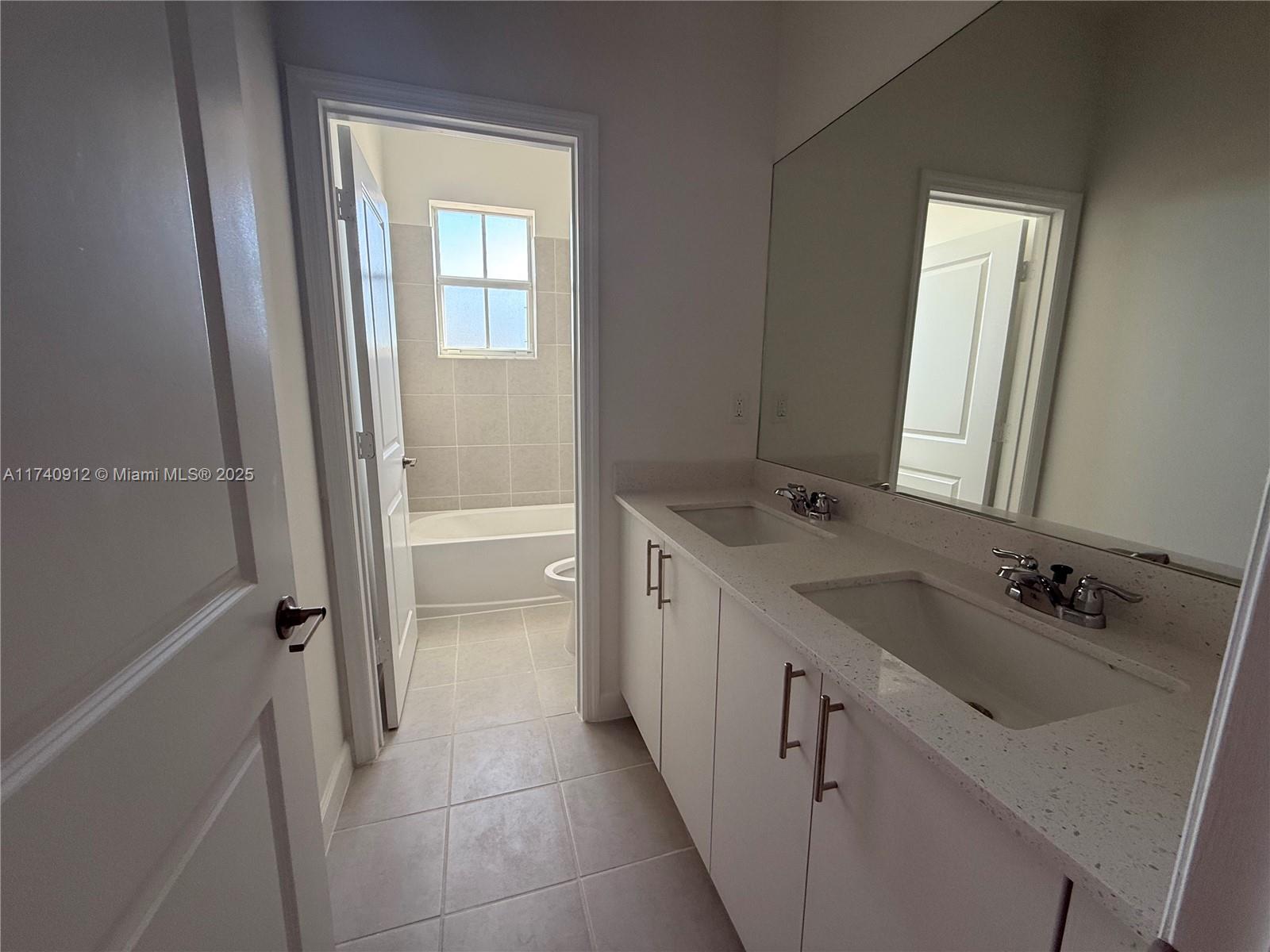 2426 Se 26 Lane Property Photo 14