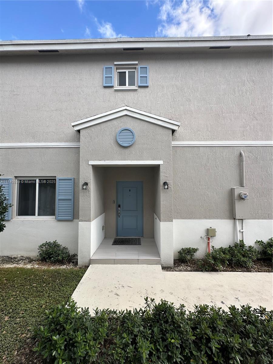 1238 Nw 4th Ln Property Photo 2