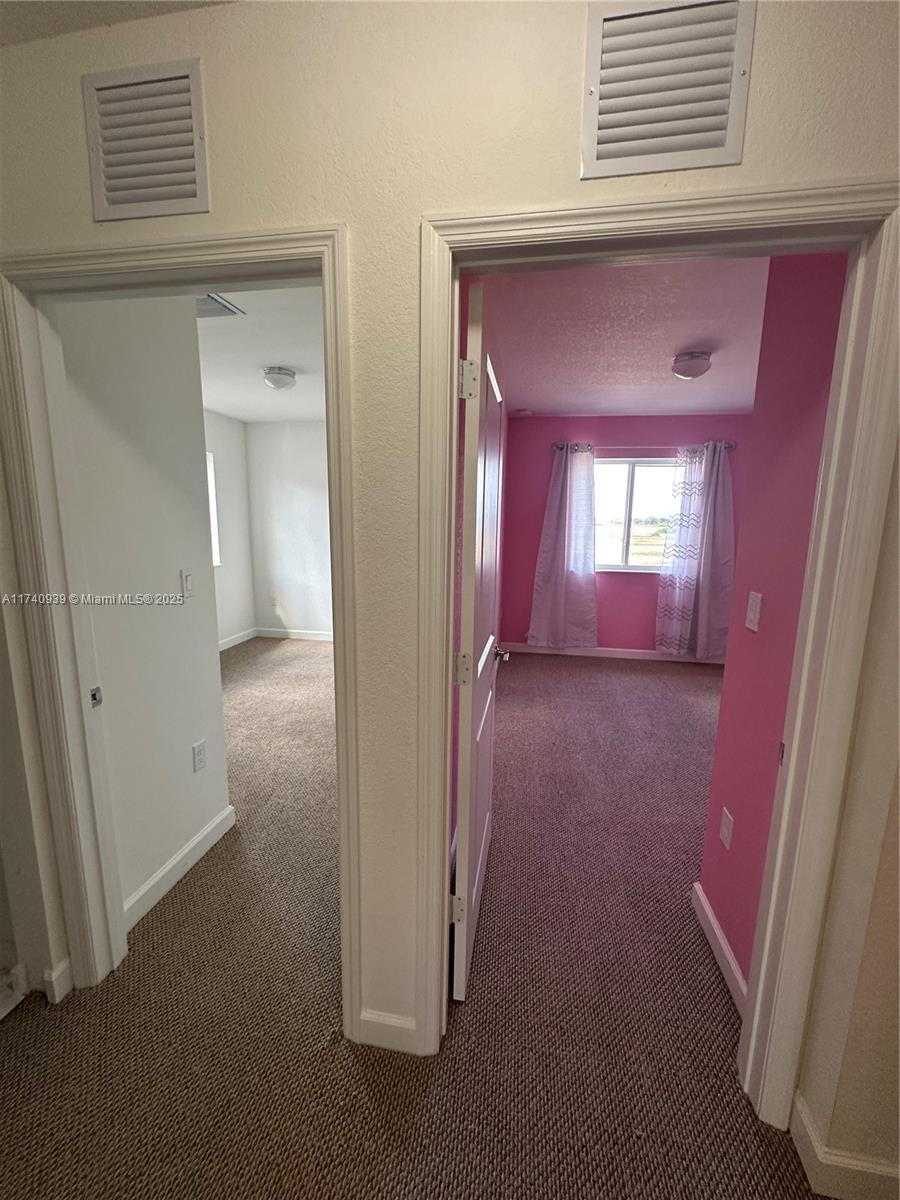 1238 Nw 4th Ln Property Photo 11