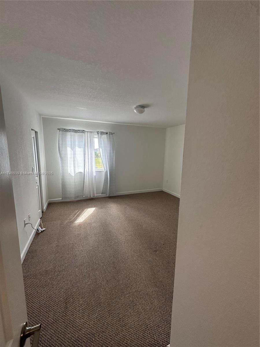 1238 Nw 4th Ln Property Photo 15