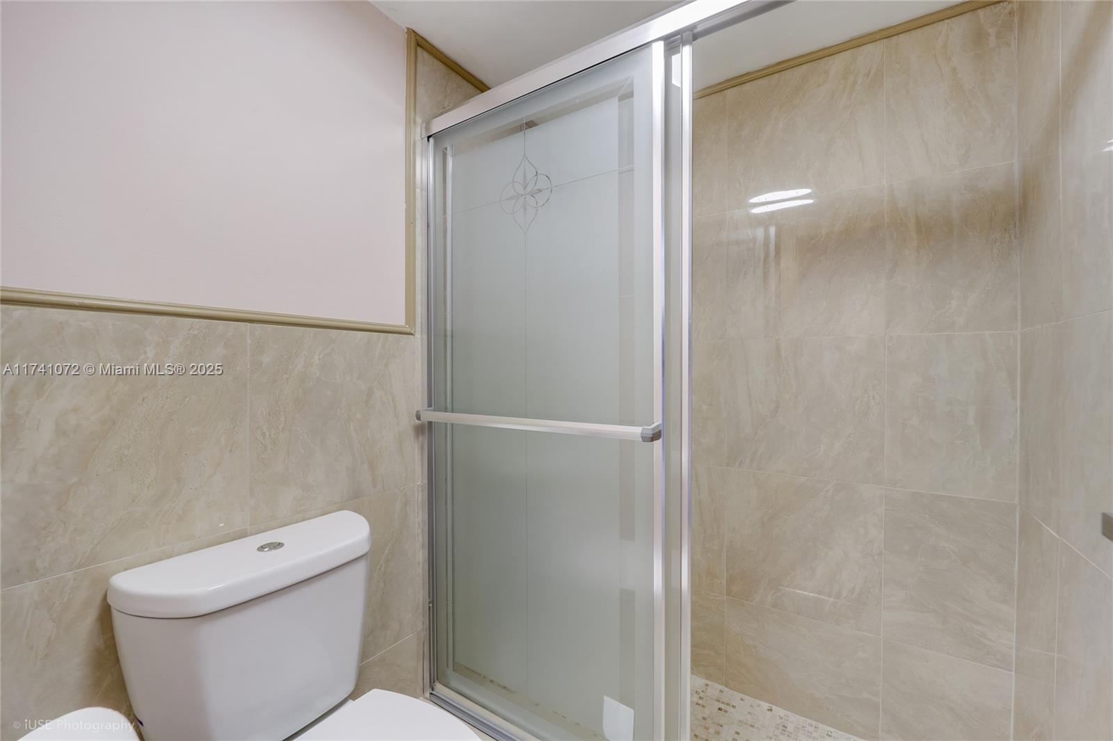 11111 Biscayne Blvd 16a Property Photo 6