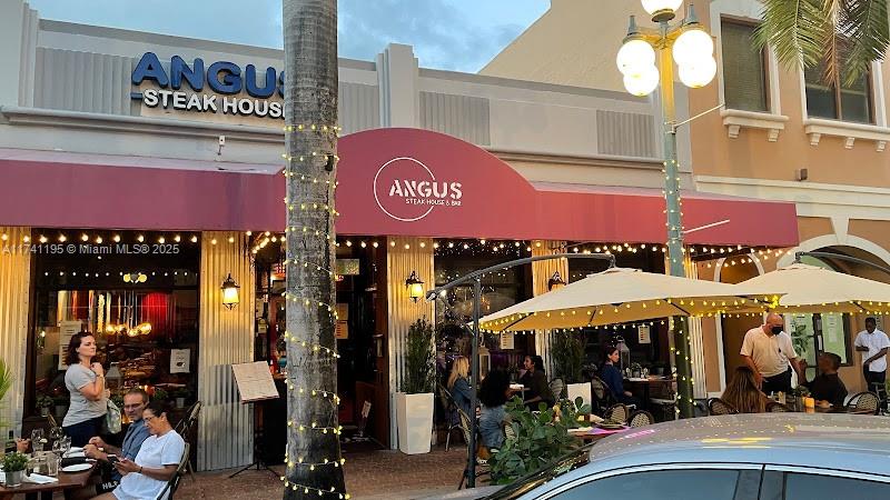 Hollywood Blvd Property Photo 8