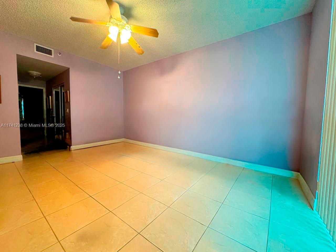 9755 Nw 52nd St 502 Property Photo 51