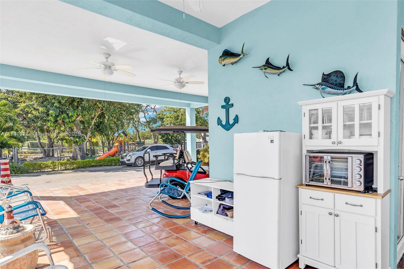 325 Calusa St #462 Property Photo 6
