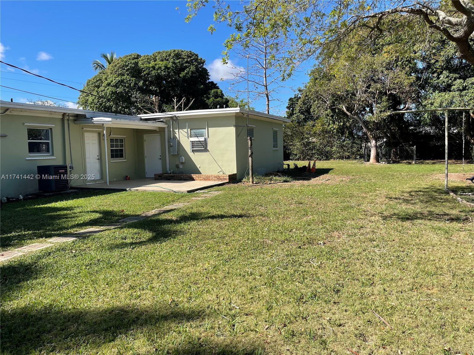 24940 Sw 134th Ct Single Family Property Photo 4
