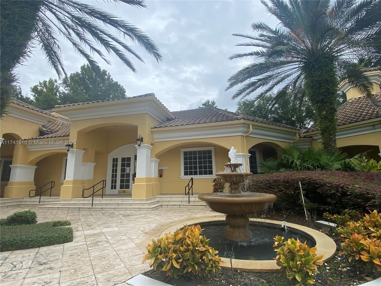 2113 Shadow View Circel 2113