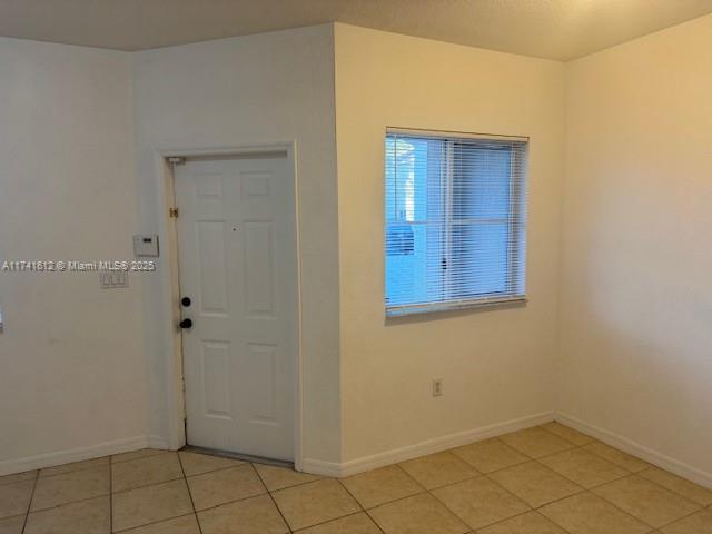 1638 Se 31st Ct 1638 Property Photo 3