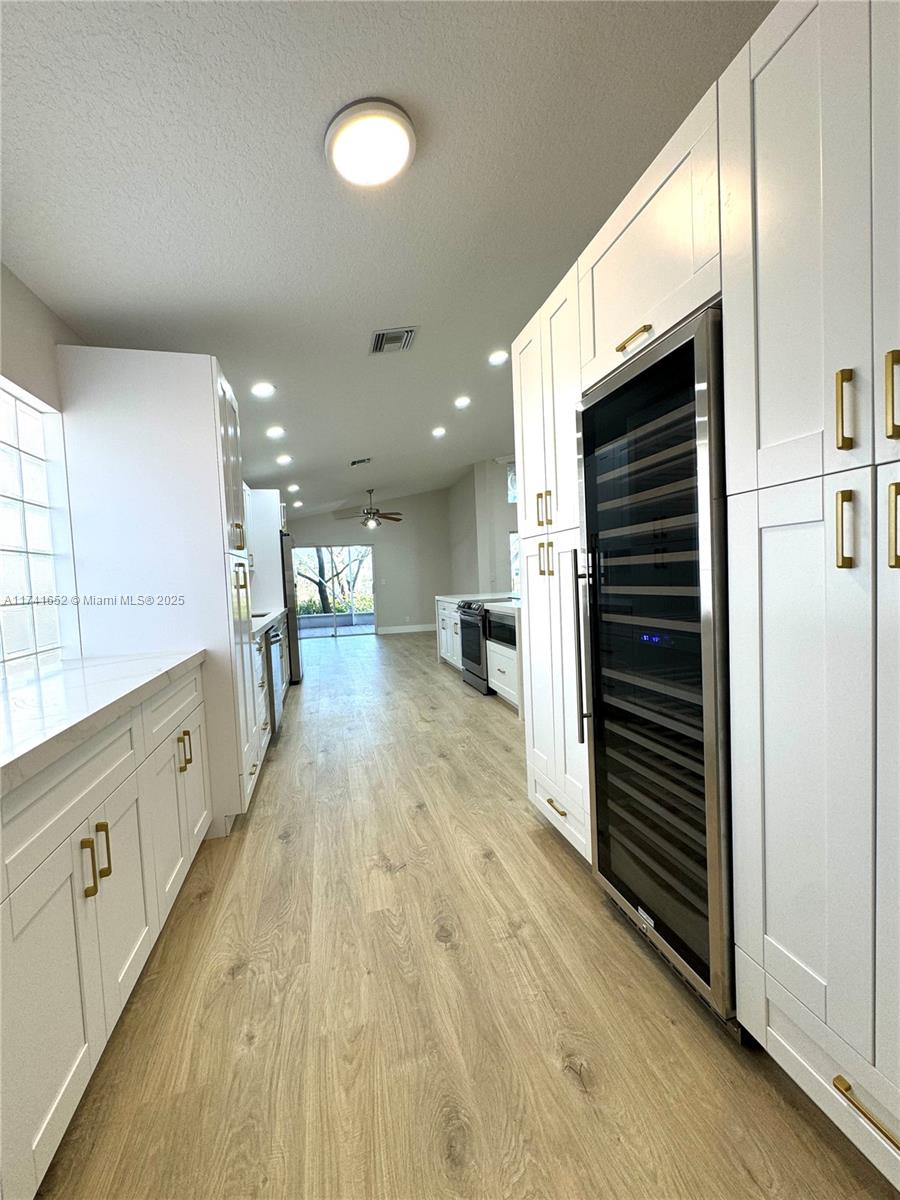 7633 Trapani Ln Property Photo 2
