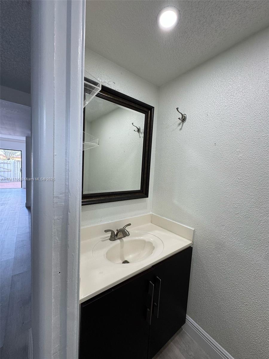10800 Nw 7th St 3b Property Photo 23