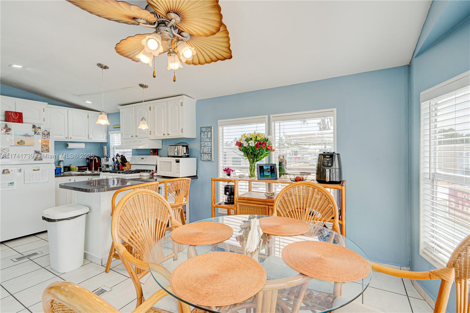65821 Overseas Highway 98 Property Photo 7