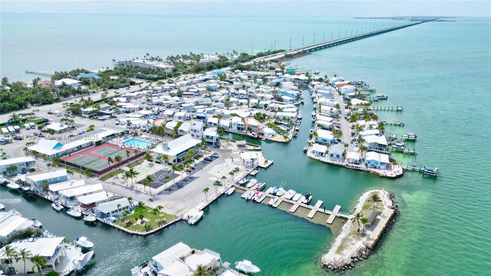 65821 Overseas Highway 98 Property Photo 40