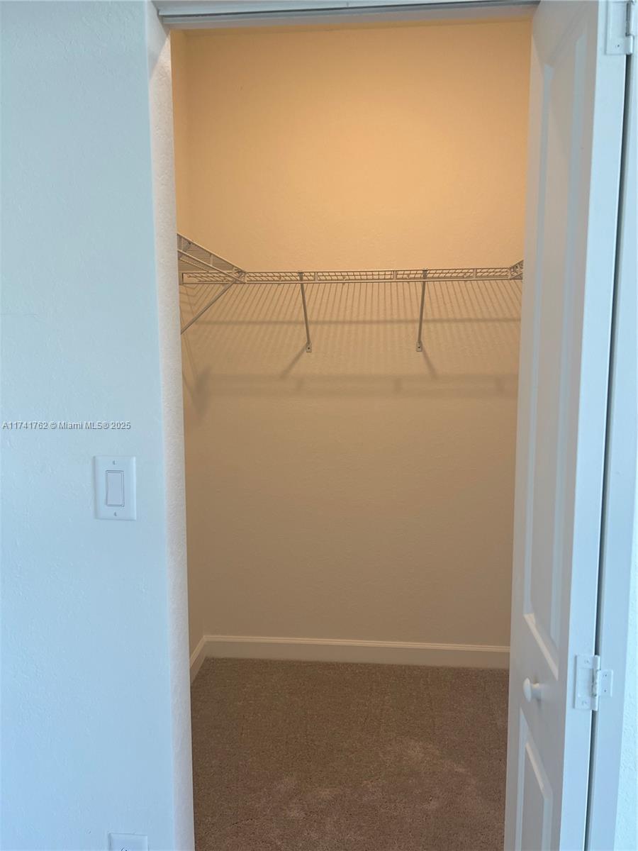 1727 Se 26th Ter Property Photo 18