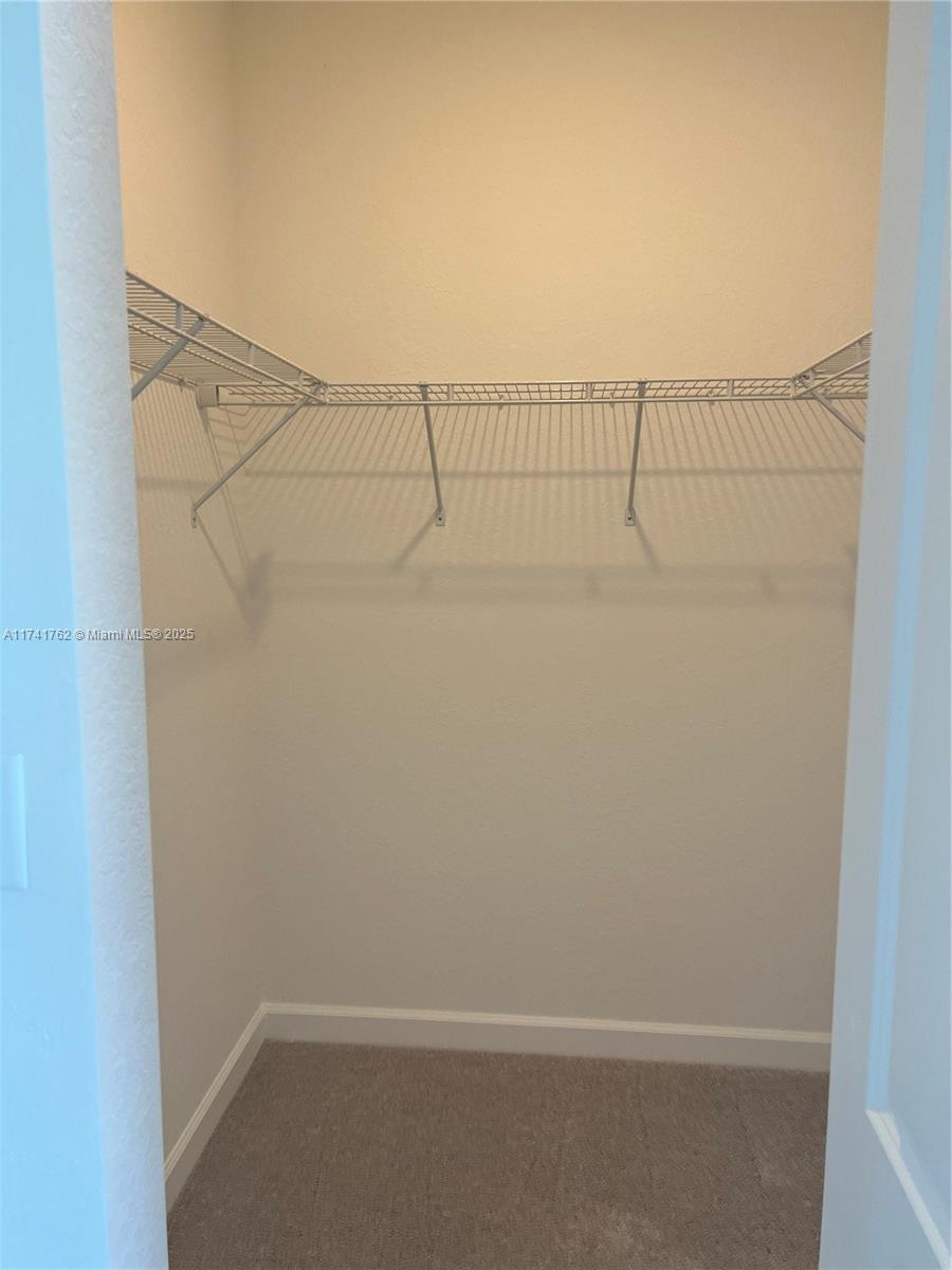 1727 Se 26th Ter Property Photo 19