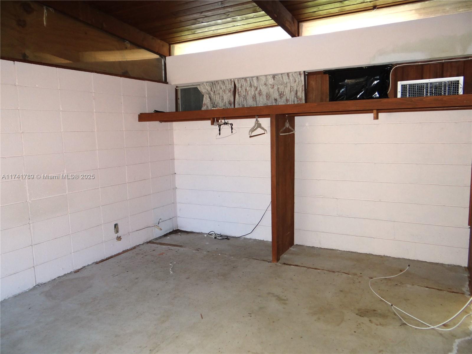 1756 Ne 36th St Property Photo 46