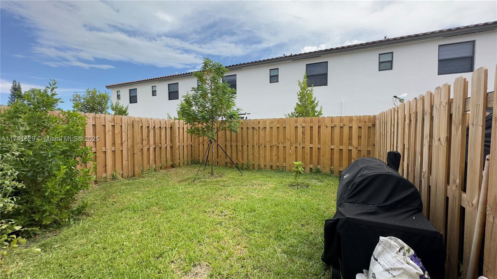 11782 Sw 246th Ln 0 Property Photo 6