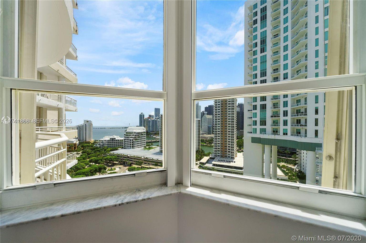 888 Brickell Key Dr 600 Property Photo 8