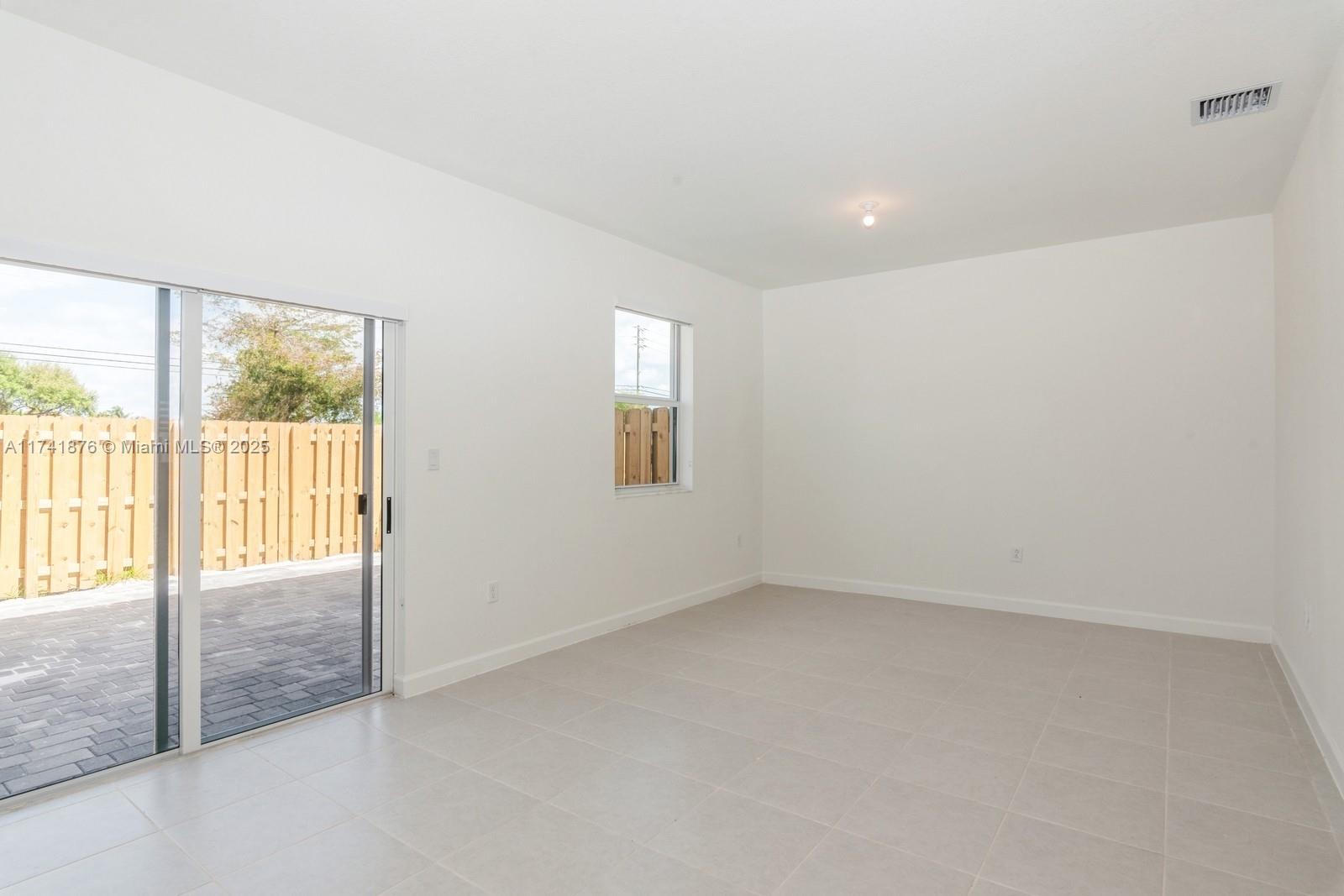 16207 Sw 288th Ter Property Photo 4