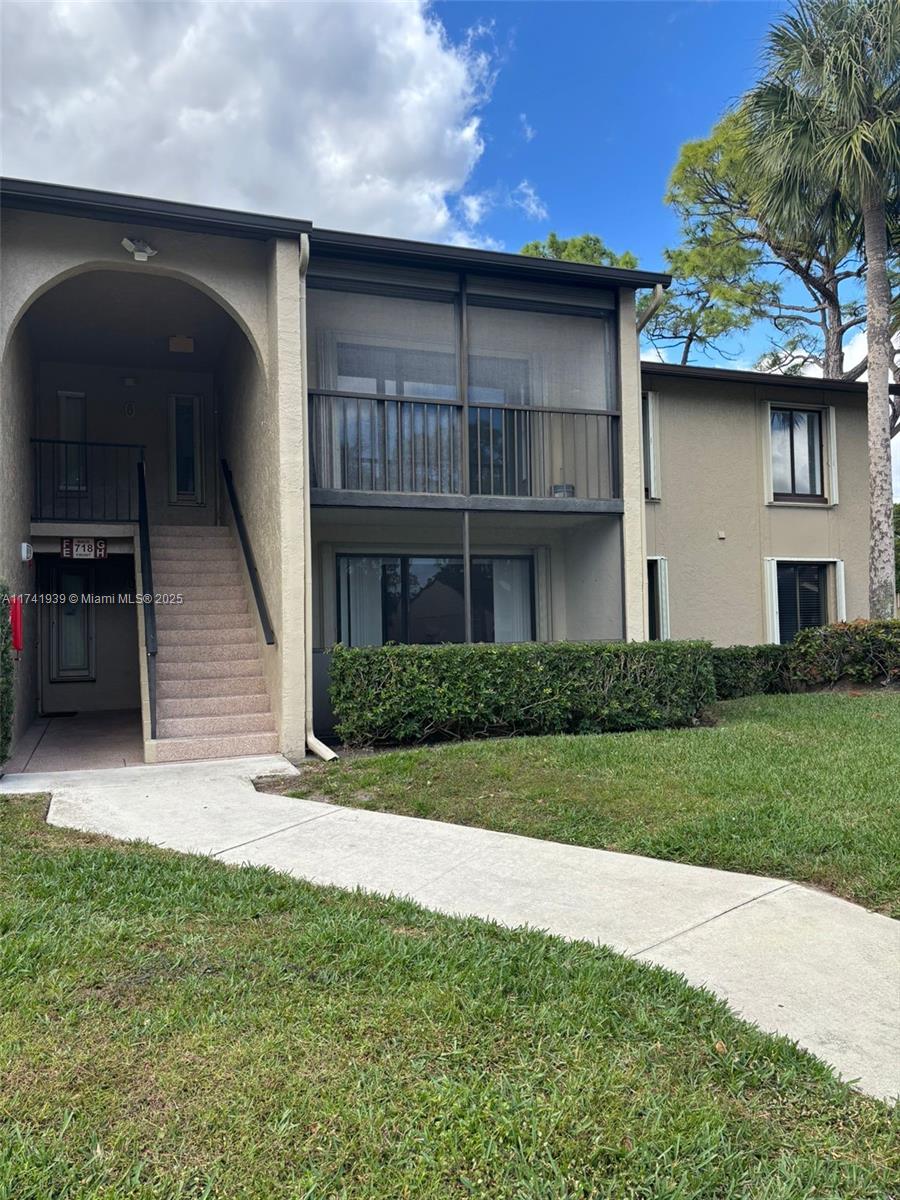 718 Sunny Pine Way H2 Property Photo