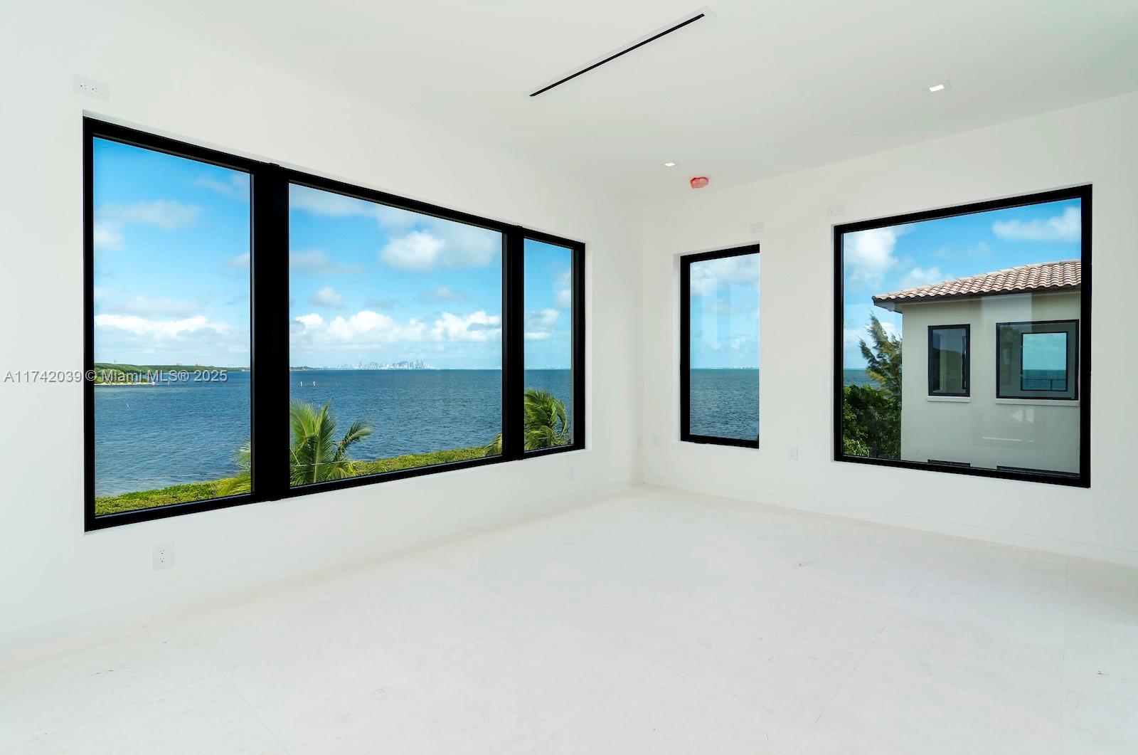 650 Lugo Avenue Property Photo 18