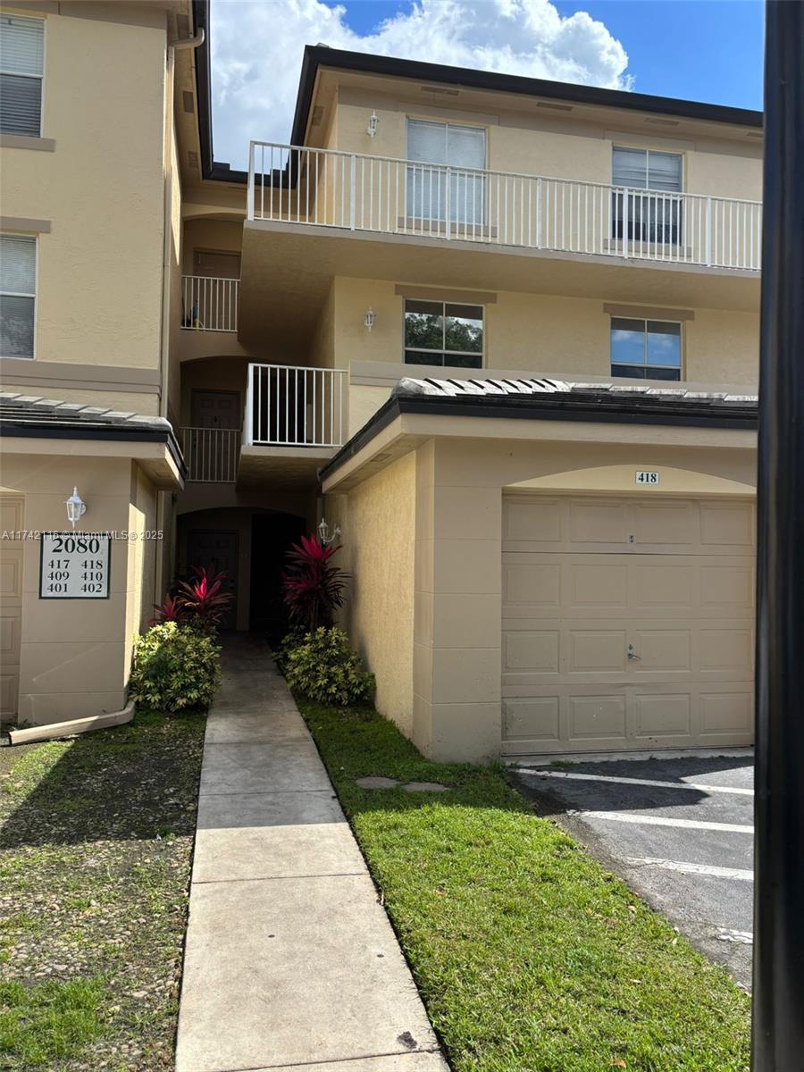 2080 Greenview Shores Blvd 410 Property Photo