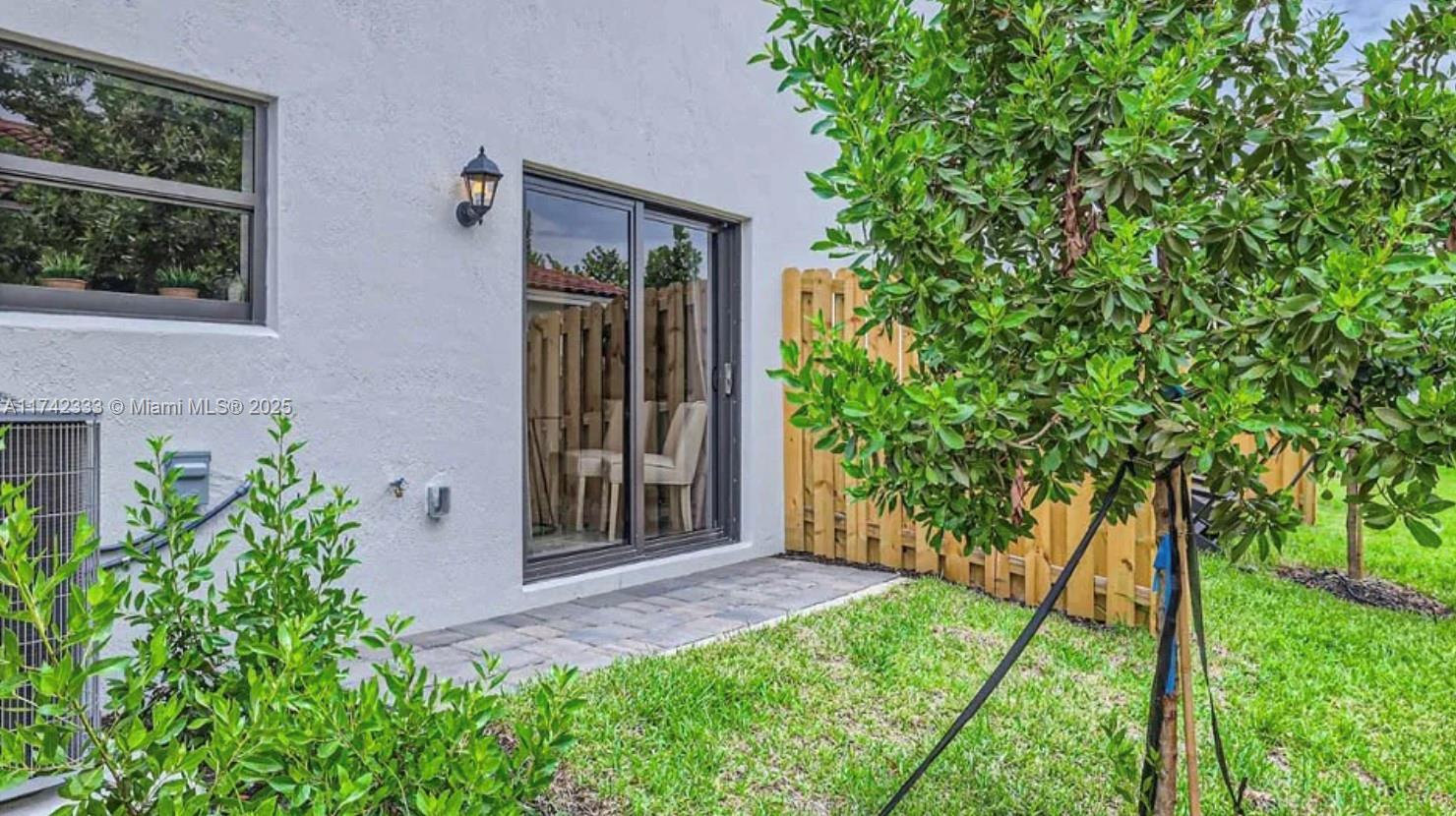 322 Ne 1st Dr 1 Property Photo 8