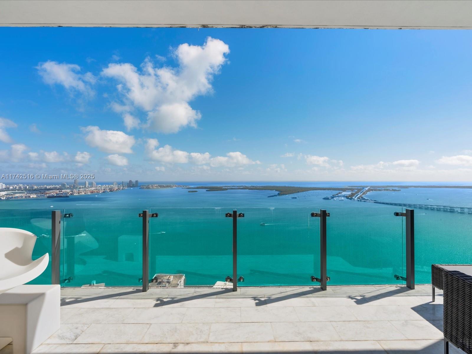 1451 Brickell Ave 5101 Property Photo 1