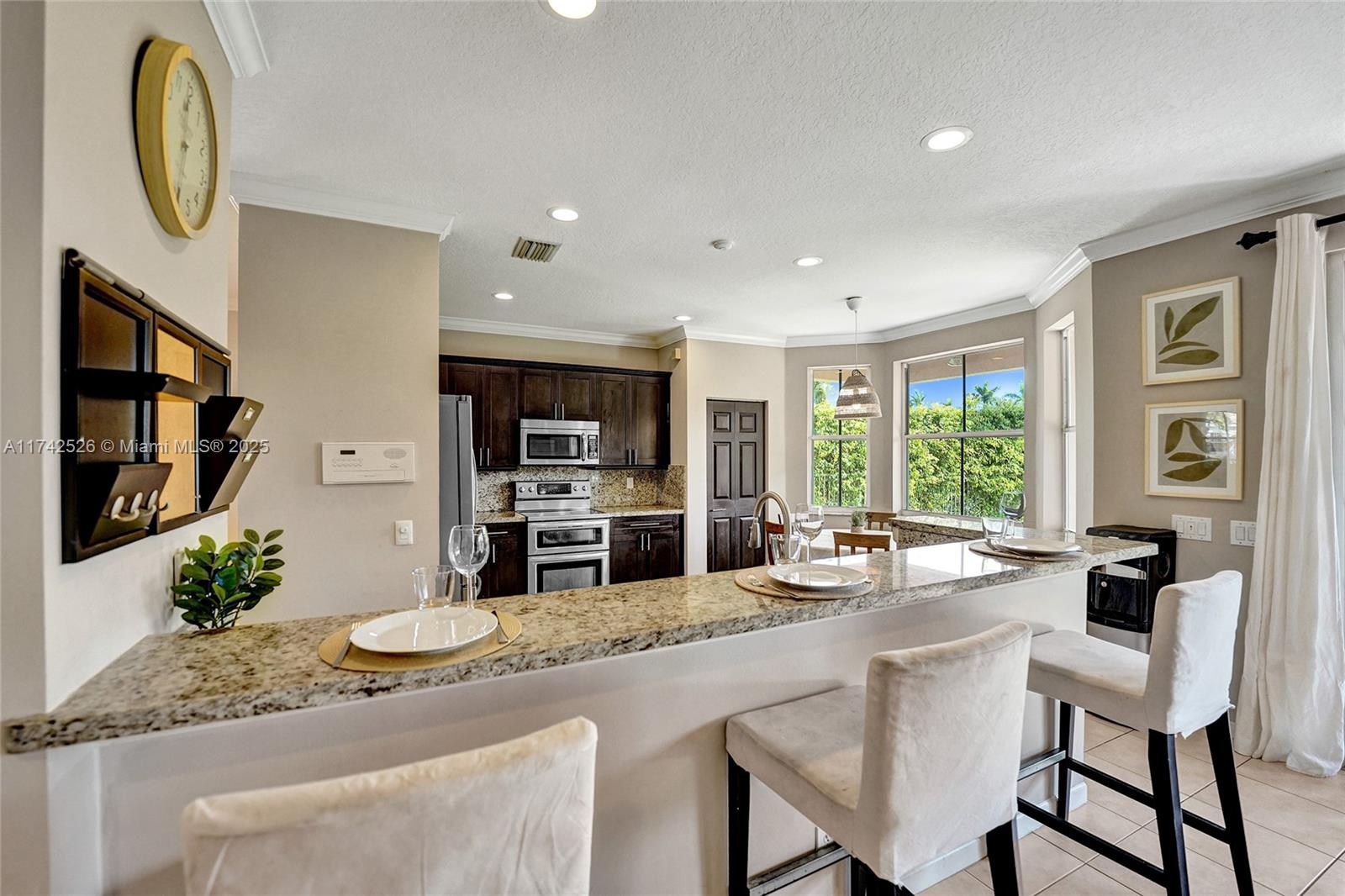 3892 Falcon Ridge Cir Property Photo 16